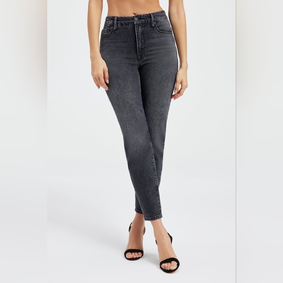 NWT Good American Good Classic Slim Straight Jeans - 8 - Picture 1 of 5
